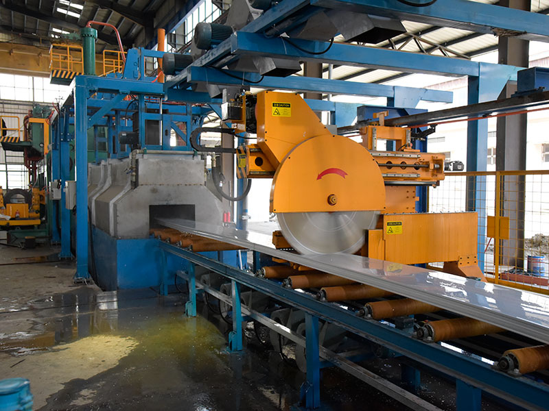 5-5000-Tonnen-Extruder